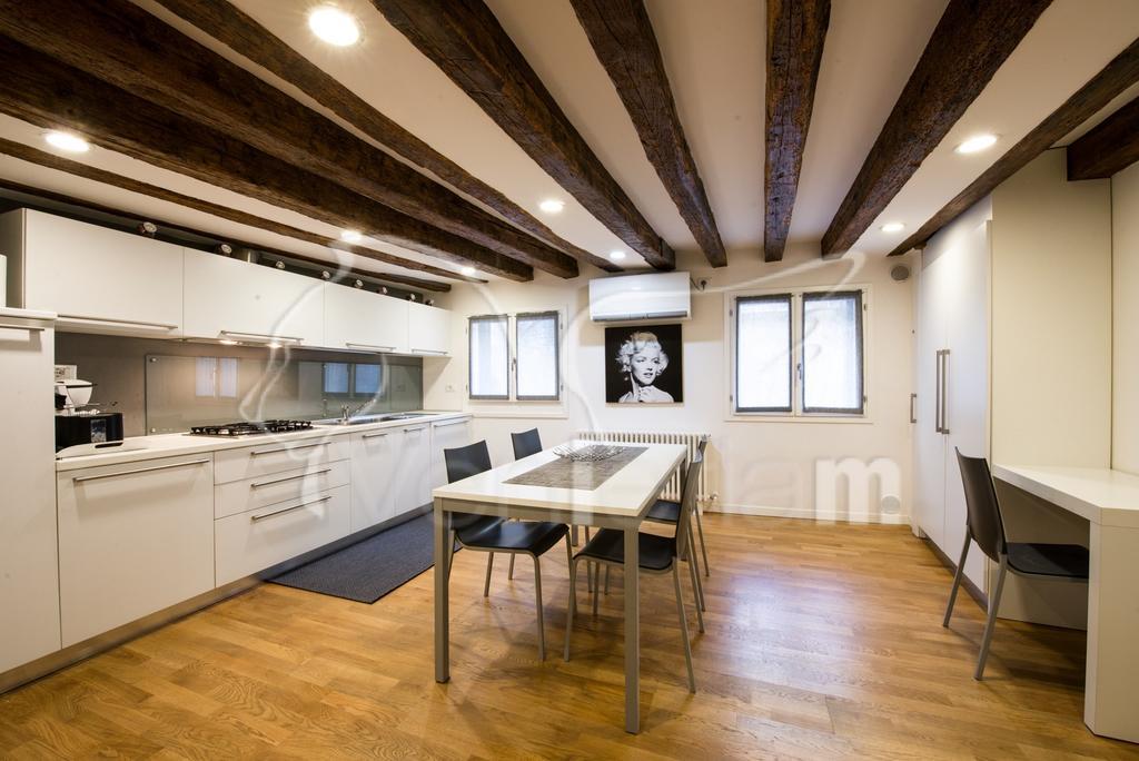 The Lion'S House Apt5 Venice Luaran gambar